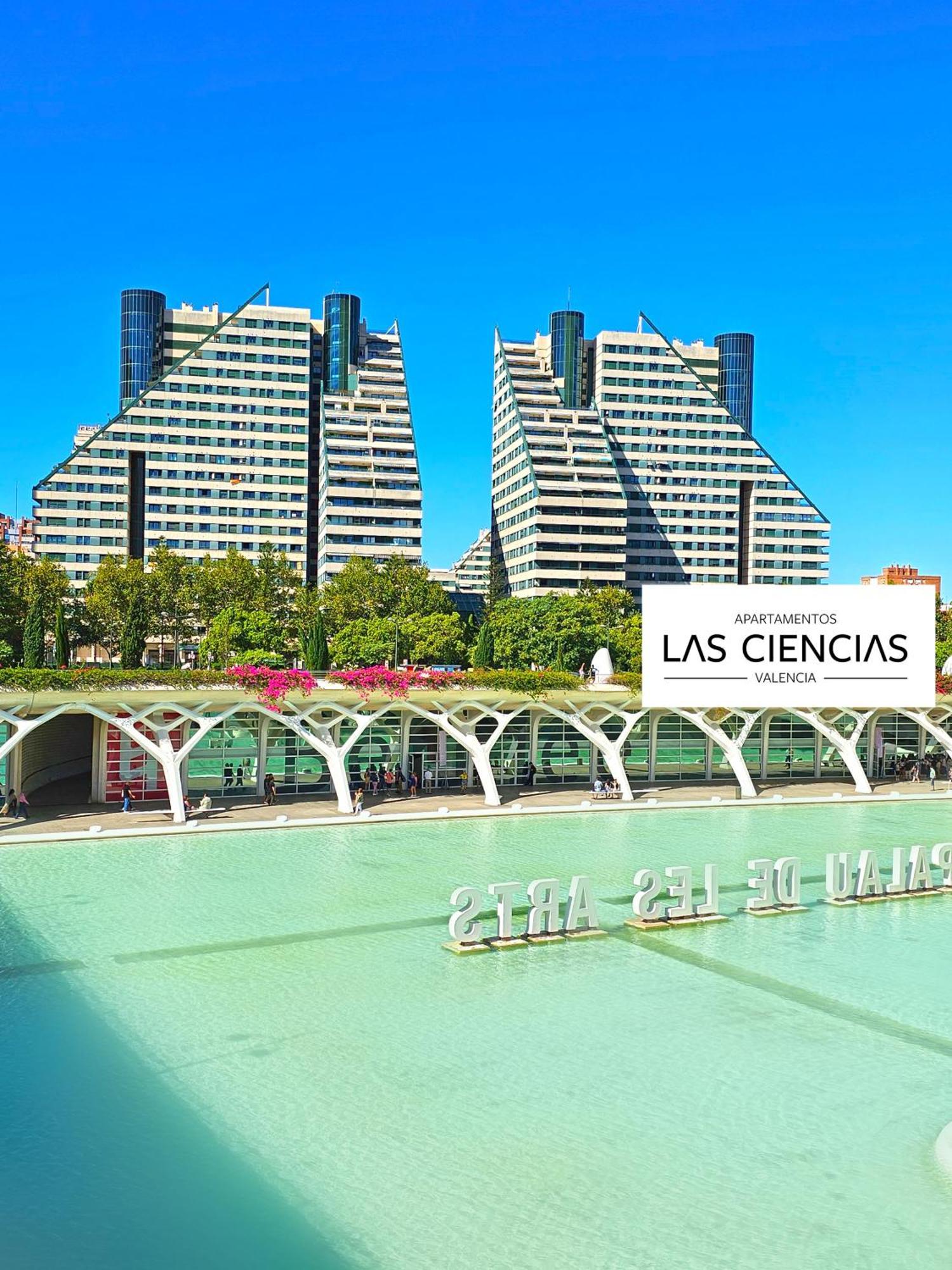 Apartamentos Las Ciencias C Valencia Exteriör bild